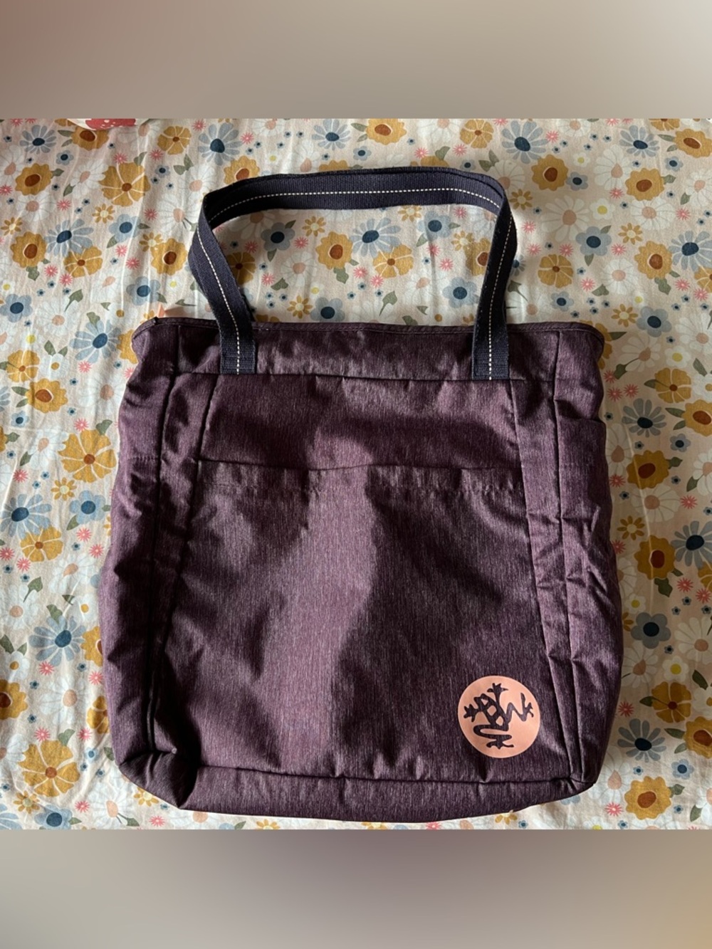 Manduka Yoga Mat Bag in Plum Purple